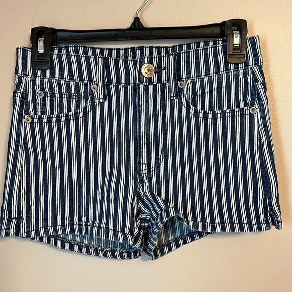 American Eagle Striped Denim Shorts Hi Rise Shortie Size 2 - Picture 1 of 9